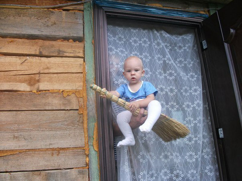 Маленькая ведьмочка
